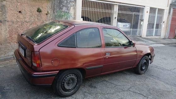 CHEVROLET KADETT 1.8 EFI GL 8V GASOLINA 2P MANUAL CHEVROLET KADETT 1.8 EFI GL 8V GASOLINA 2P MANUAL
